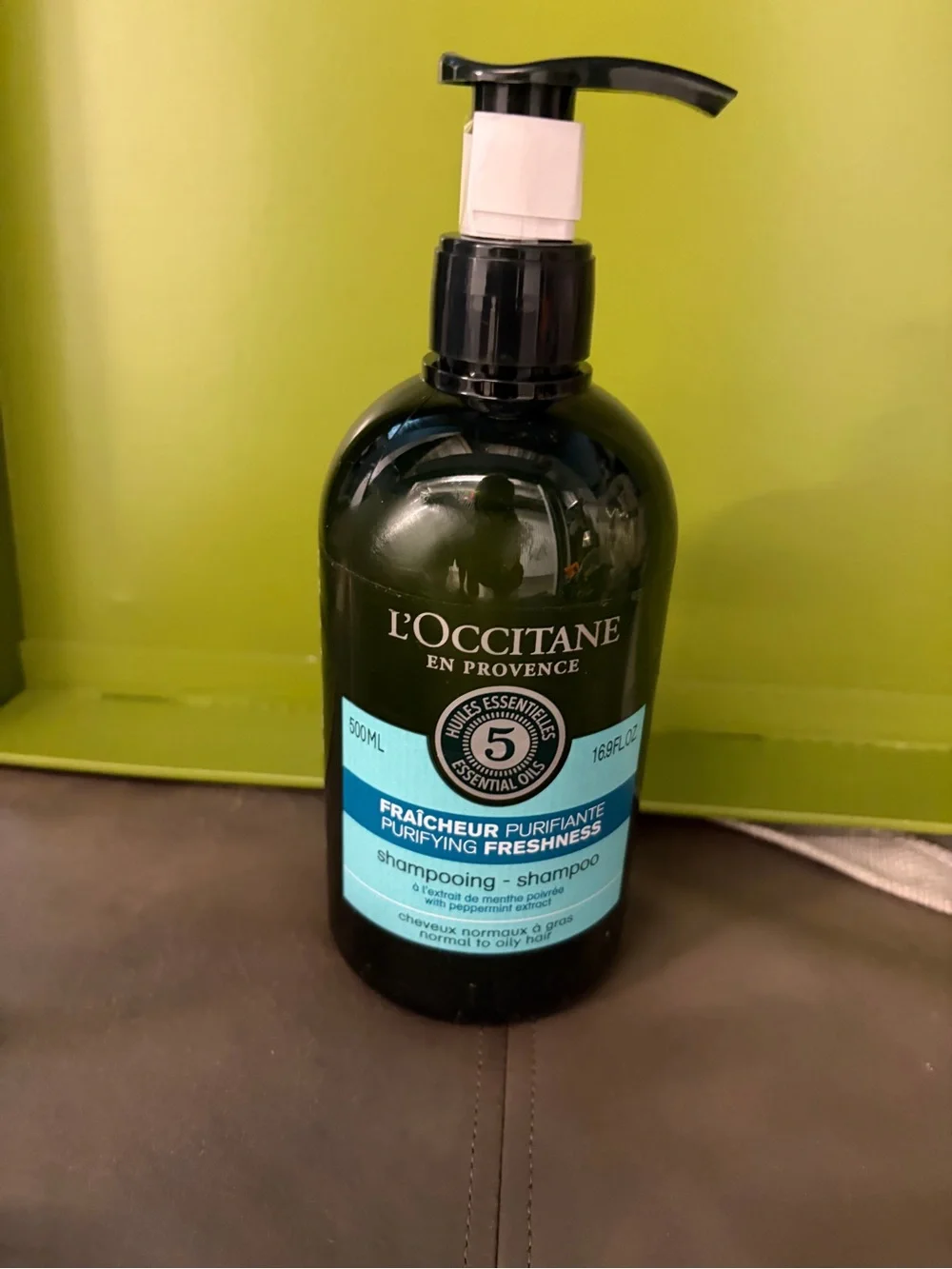 L'OCCITANE Purifying Freshness Shampoo - Dark Green & Aqua Original formula